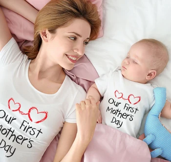 1ks To je Náš První Den matek Legrační Máma Život Ženy Topy Tee Matka Den, Ženy T Košile Dopis Tisk Tričko Oblečení