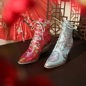 2023 Podzim zima Ženy kotníkové boty z pravé kůže plus velikosti 22-29 cm Vyšívané tkaniny, moderní boty špičaté toe krátké boty