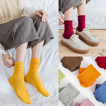Jednobarevné ponožky Střední trubka Pletené Japonské Koreje Volné Dlouhé Ponožky Ženy Hromadu Měkké Módní dívky Podzim Zimní Bavlněné Ponožky