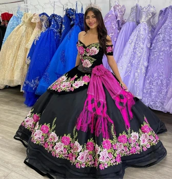 Černá Princezna Quinceañera Šaty Plesové Šaty Off Rameno Nášivky Sladké 16 Šatů 15 Años Mexické